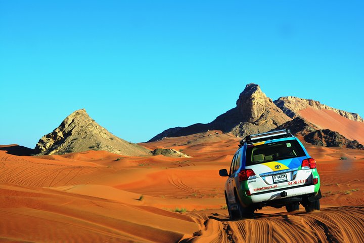 4x4 Hatta Safari to Fossil Rock & Honey Bee Garden visit with Breakfast - Image 2