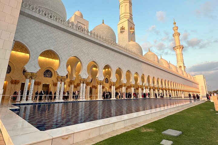 5 Hour Abu Dhabi Grand Mosque Private Tour - Image 5