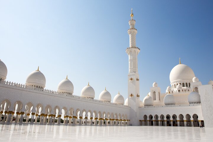 6 Hours - Private Half-Day Abu Dhabi City Tour - Image 2
