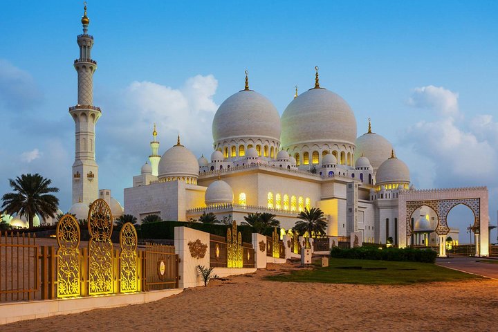 Abu Dhabi City Tour And Visit of Sheikh Zayed Mosque Full Day, Private  - Image 2