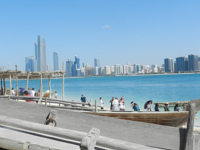 Abu Dhabi city tour from Dubai - Private Abu Dhabi sightseeing tour  - Image 2