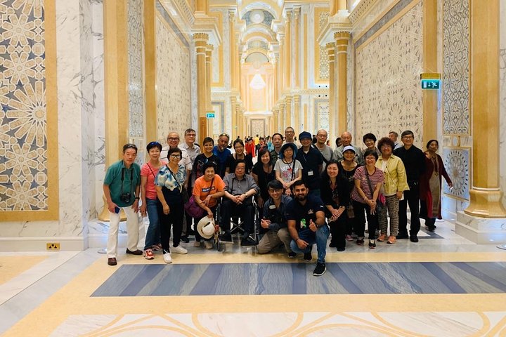 Abu Dhabi City Tour With Presidential Palace Entrance - Guided Tour - Image 4