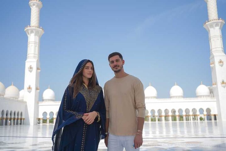 Abu Dhabi City Tour with Qasr Al Watan Admission Ticket - Image 4