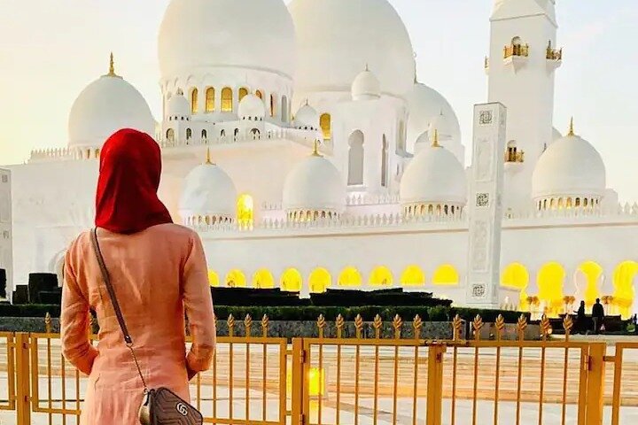 Abu Dhabi City Tour with Sheikh Zayed Grand Mosque - Image 1