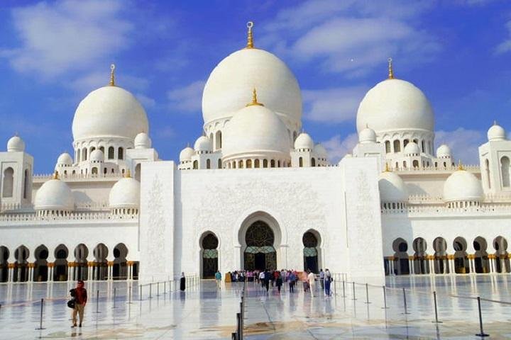 Abu Dhabi City Tour With Warner Bros World - Image 1
