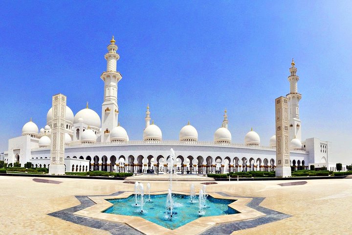 Abu Dhabi Full-Day Sightseeing Tour from Dubai - Image 1