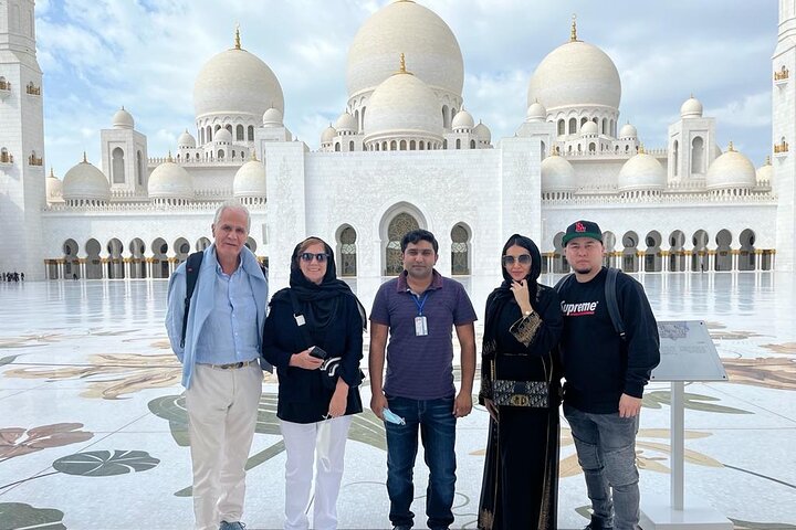 Abu Dhabi Guided City Tour With Ferrari World Tickets From Dubai - Image 4