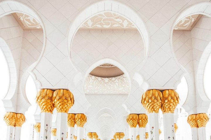 Abu Dhabi private City Tour - A journey to The Capital for Shore excursions - Image 1