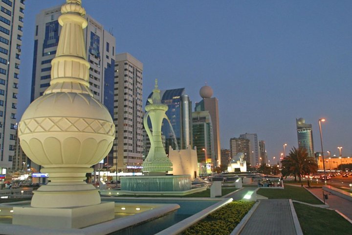 Abu Dhabi sharing City Tour - A journey to The Capital(Outdoor Activities ) - Image 4