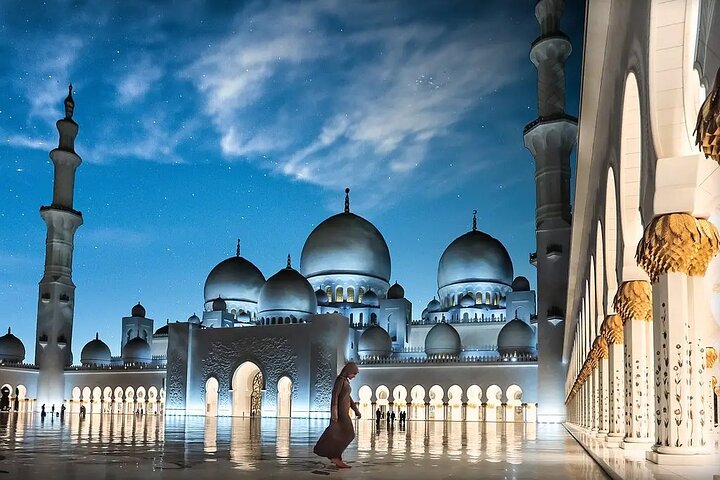 Abu Dhabi - Sheikh Zayed Grand Mosque Tour In A Private Vehicle - Image 1