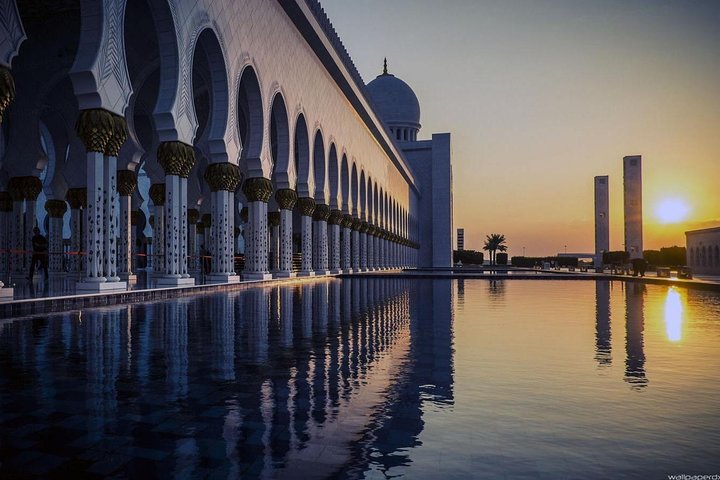 Abu Dhabi Sheikh zayed Grand Mosque with Louvre & Qasr Al Watan Palace - Image 5