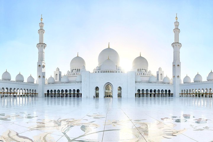 Abu Dhabi Tour from Dubai - Image 1