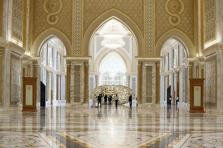 Abu Dhabi Tour: Grand Mosque, Heritage Village, Emirates Palace & Qasr Al Watan - Image 2