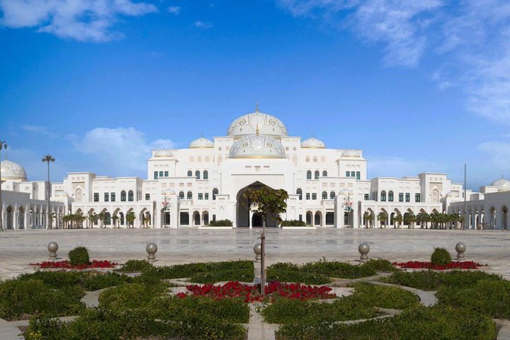 Abu Dhabi Tour: Grand Mosque, Heritage Village, Emirates Palace & Qasr Al Watan - Image 1