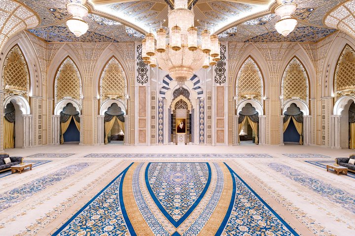 Abu Dhabi Tour: Grand Mosque, Heritage Village, Emirates Palace & Qasr Al Watan - Image 3