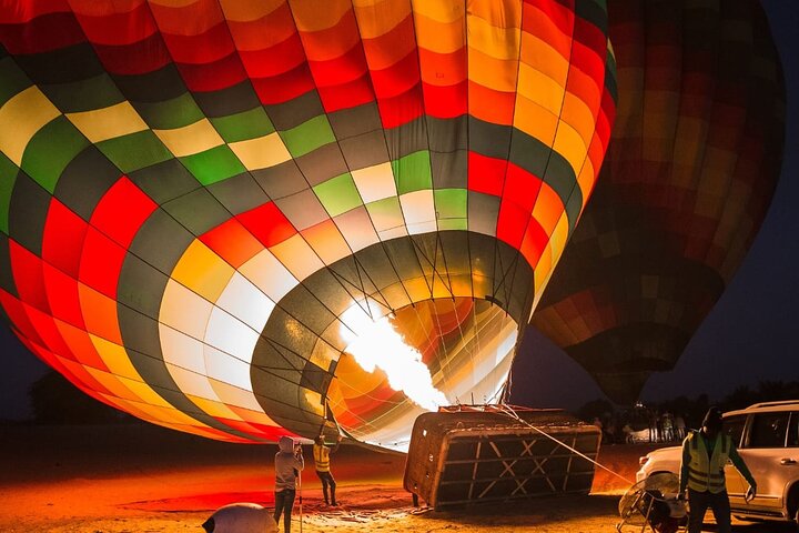 Affordable Balloon Ride over Dubai Desert - Image 1