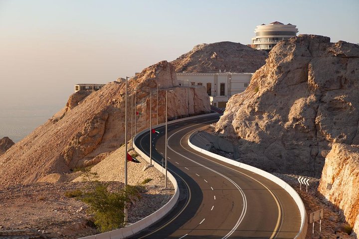 Al Ain City Tour with Lunch - Image 1