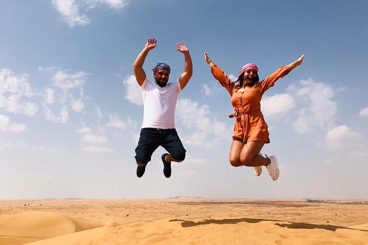 Amazing Dubai Desert Safari with BBQ dinner - Image 3