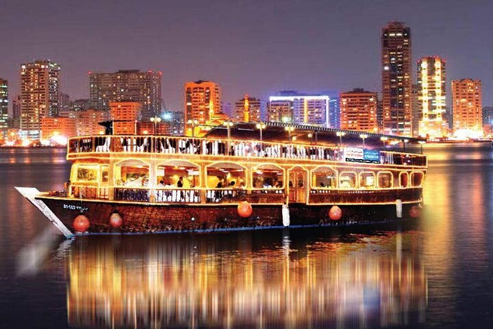 Beautiful Dhow Cruise in Dubai Marina With International Buffet with live shows - Image 1