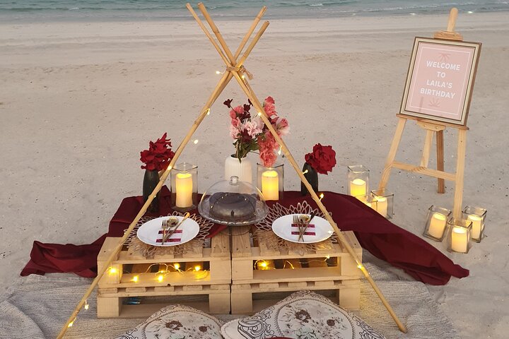 Bohemian Chic Style Beach Picnic in Dubai  - Image 4