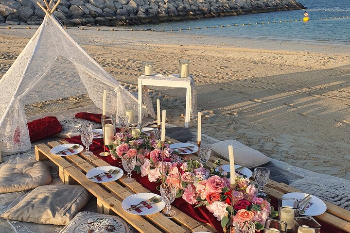 Bohemian Chic Style Beach Picnic in Dubai  - Image 5