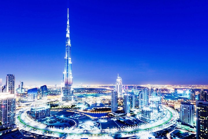 Burj Khalifa "At the Top" Observation Deck Admission in Dubai - Image 1