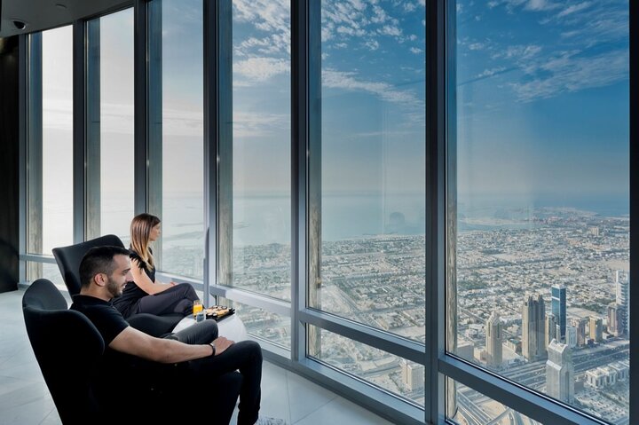 Burj Khalifa Lounge Access 152,153 and 154 with Optional Transfer - Image 1