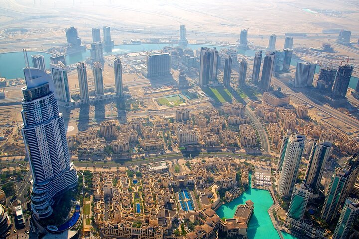 Burj Khalifa Lounge Access 152,153 and 154 with Optional Transfer - Image 5