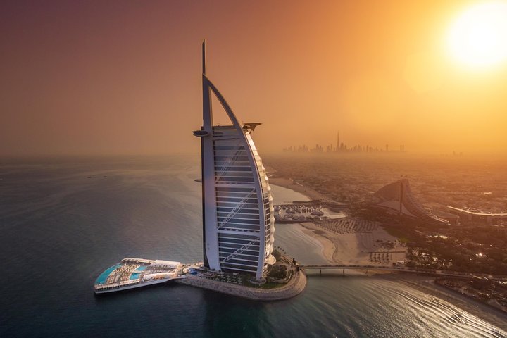 Charming Dubai City Tour with The View at The Palm - Scenic Tourist Attraction - Image 5