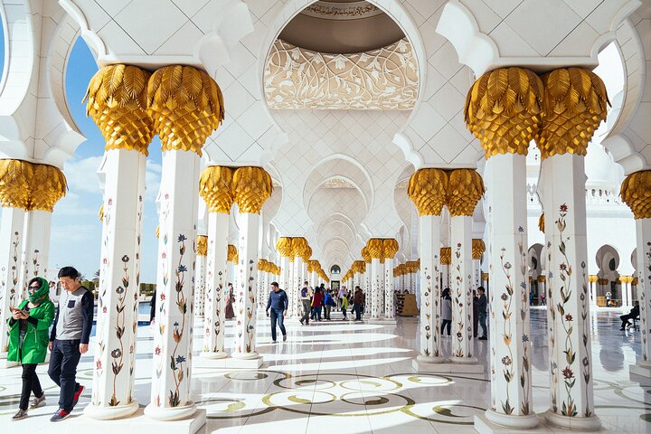 City Explorer: Abu Dhabi Private Day Trip - Image 2