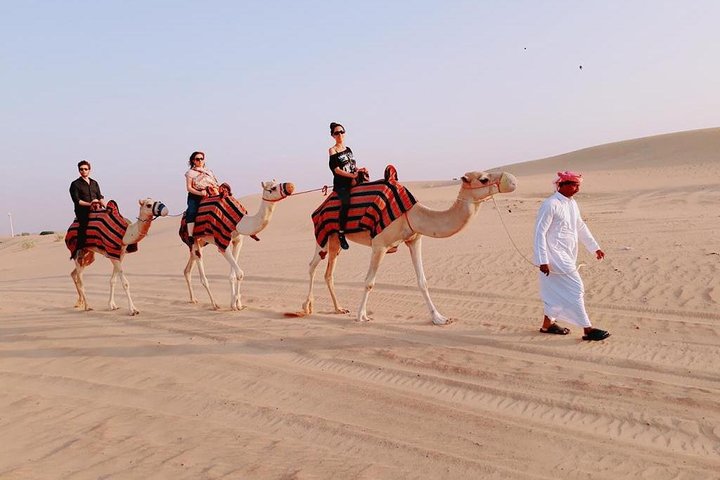 DEAL: Sheikh Zayed Grand Mosque and Dubai Red Dunes with BBQ Dinner - Image 5