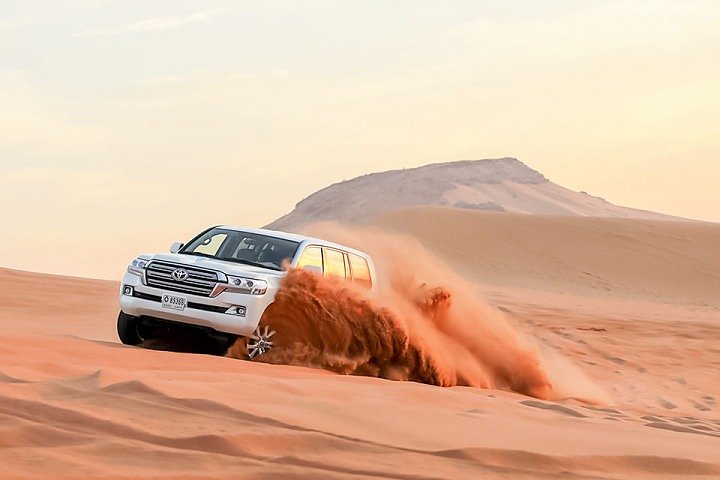 Desert Safari and Quad Bike Experience in Dubai with Dinner - Image 2