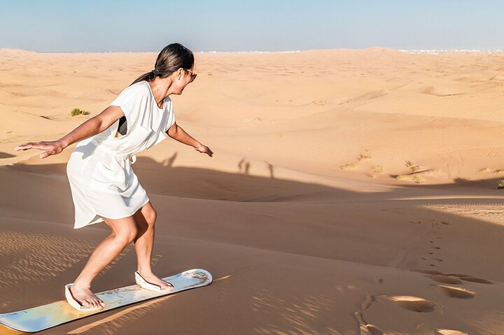 Desert Safari Dubai with BBQ Buffet Dinner - Image 4