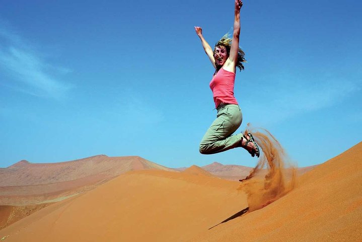 Desert Safari Dubai with Dinner in PRIVATE Luxury 4*4 Vehicle - Image 5
