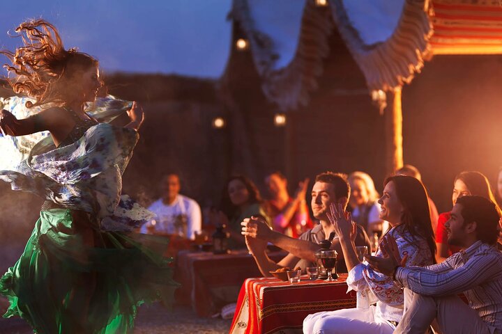 Desert Safari in Dubai with Buffet Dinner and Desert Activities - Image 1