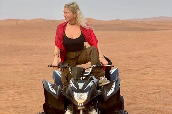 Desert Safari Quad Bike Activity with Dinner in Dubai - Image 2