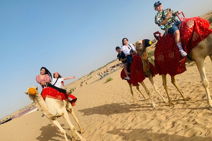 Desert Safari Quad Bike Activity with Dinner in Dubai - Image 3