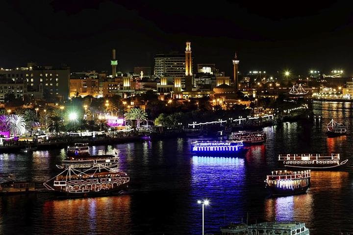 Dhow Boat Dinner Cruise Dubai Creek - Image 2