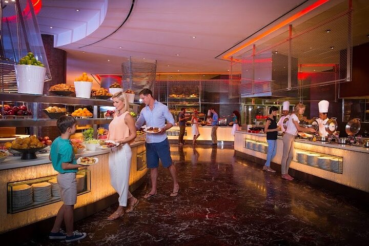 Dining Experience At Atlantis The Palm Jumeirah Dubai - Image 5