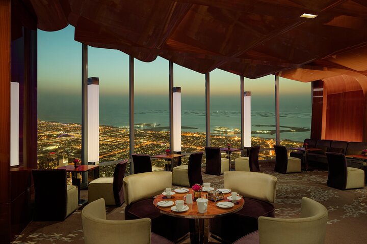 Dining Experience at Atmosphere Burj Khalifa Dubai With Transfers - Image 4