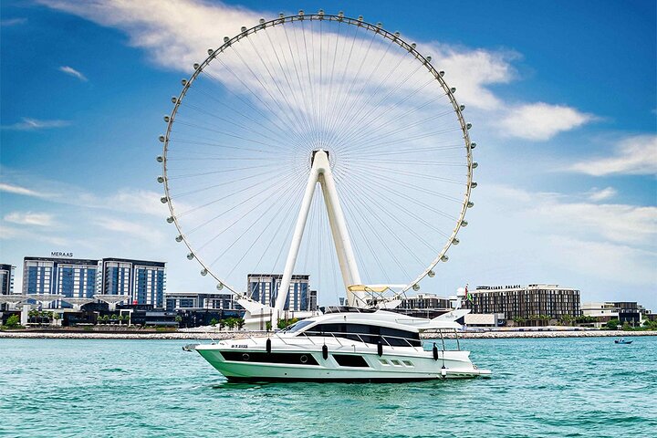 Discover the Hidden Island in Dubai in Majesty 48ft Yacht Rental - Image 1