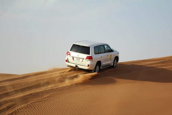 Dubai 4WD Evening Desert Safari - Image 4