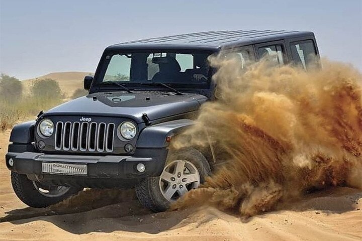 Dubai 6-Hour Evening Camel Safari and BBQ Dinner - Image 3