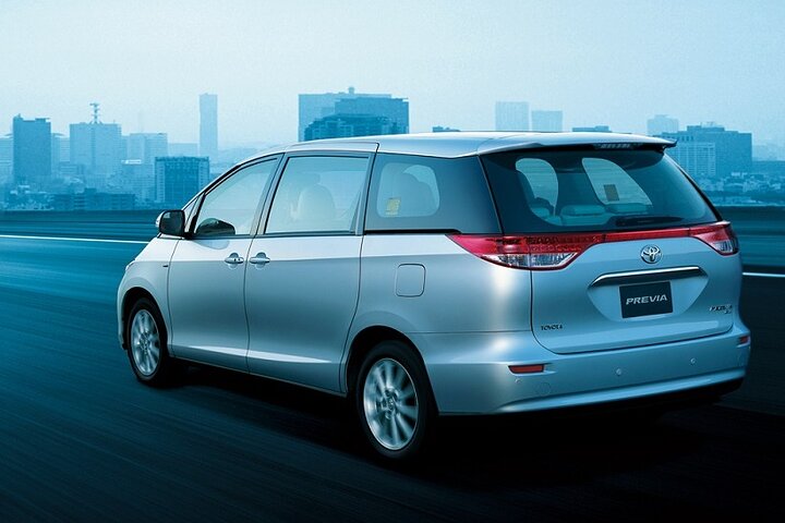Dubai Airports Arrival Transfer Only - Image 2