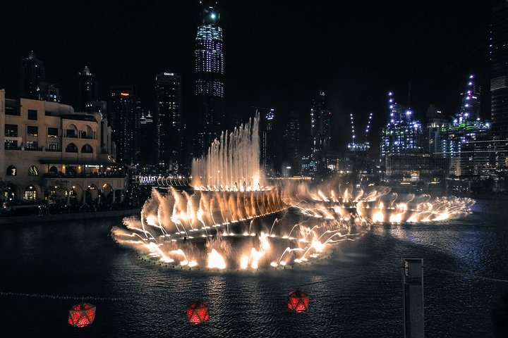 Dubai By Night Tour with Dinner at Atlantis Hotel - Image 5