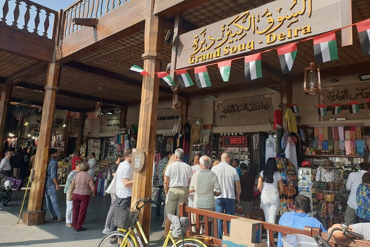 Dubai City Tour - The History from Riding Camel to Riding Ferrari - Image 5
