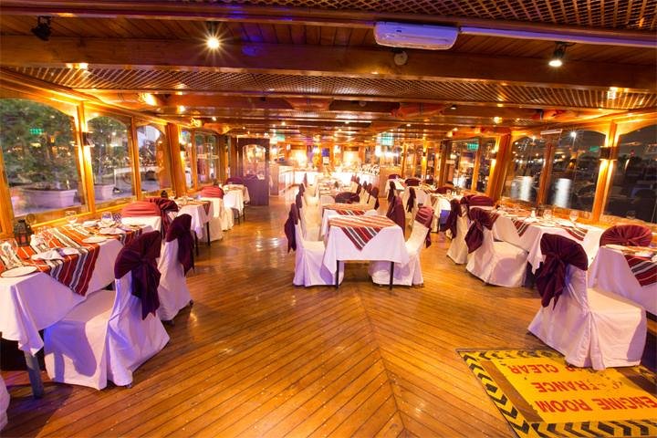 Dubai Creek dhow dinner cruise with Tanoura show - Image 2