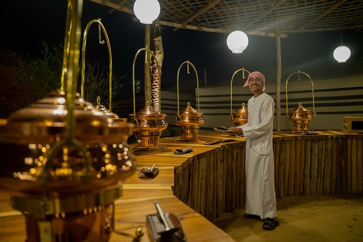 Dubai Deluxe Al-Khayma Camp Experience with 3-Cuisine Dinner - Image 3