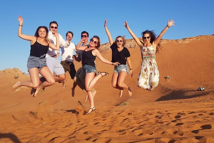 Dubai Desert Safari - Land Cruiser Pickup/Drop off  - Image 1