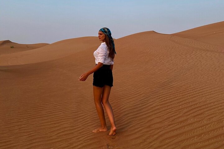 Dubai Desert Safari: Tanoura Show, Dune Bashing and BBQ Dinner - Image 3